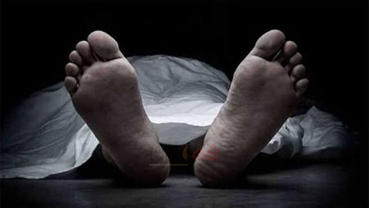 বগুড়ায় নারীর ঝুলন্ত মরদেহ উদ্ধার করল পুলিশ 