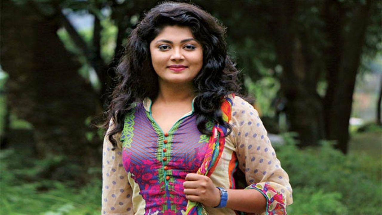 দেশের চিকিৎসা ব্যবস্থার প্রতি বিশ্বাস উঠে গেল: মৌসুমী হামিদ