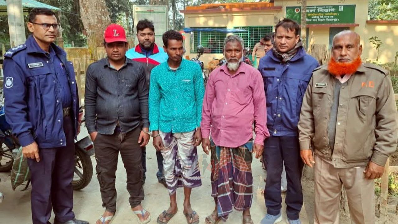 বিরলে বনভূমি থেকে মাটি কাটার দায়ে তিনজনের কারাদণ্ড ও অর্থদণ্ড