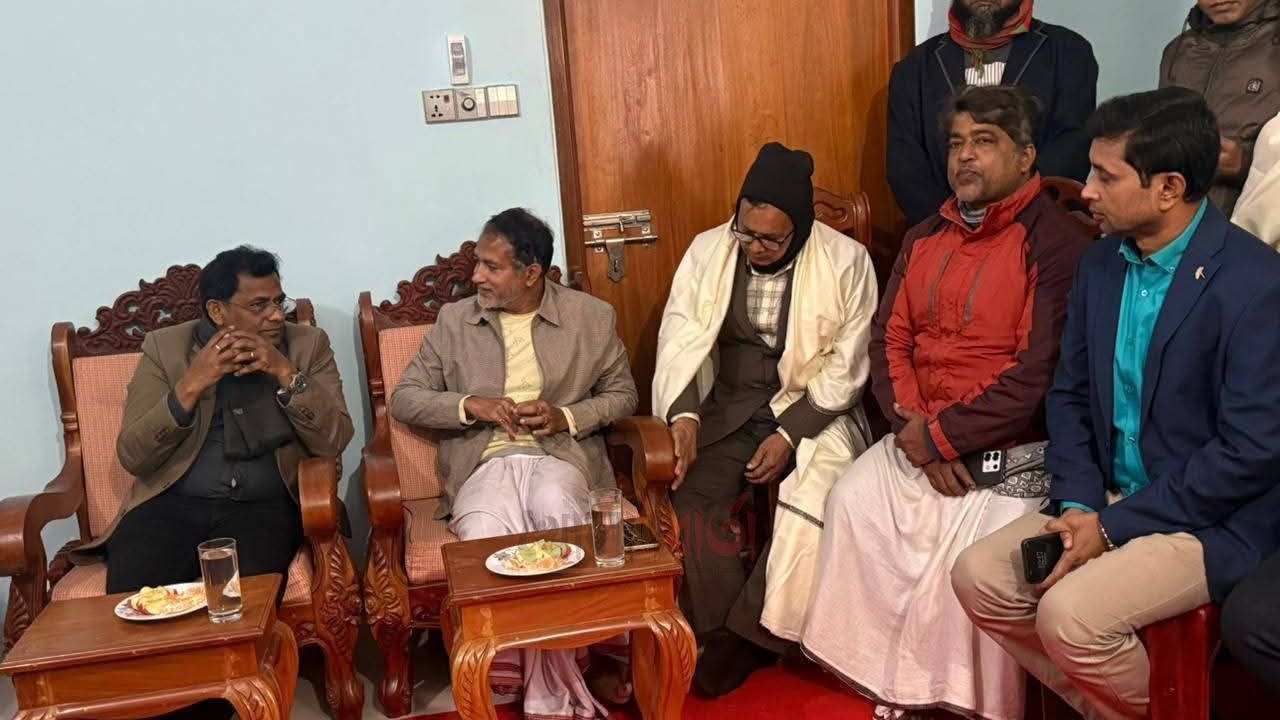কাশিয়ানীতে সাম্প্রদায়িক সম্প্রীতির বার্তা সেলিমুজ্জামান ও ডা. বাবরের