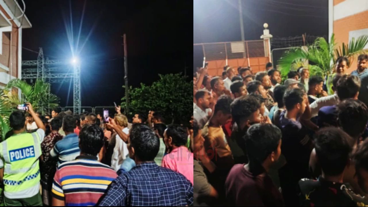 তীব্র লোডশেডিংয়ে অতিষ্ঠ নবাবগঞ্জবাসী, বিদ্যুৎ অফিস ঘেরাও
