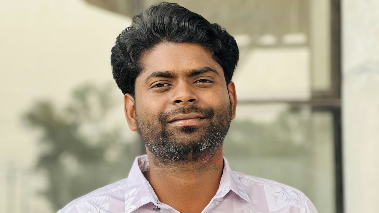 তরুণ কবি মাহফুজ আহমেদের প্রথম কাব্যগ্রন্থ ‘মানুষ’ প্রকাশ