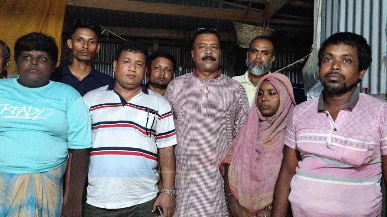 ভদ্রঘাট ইউনিয়নের মানুষের ভাগ্য বদলাতে চান চেয়ারম্যান প্রার্থী মির্জা সামাদ