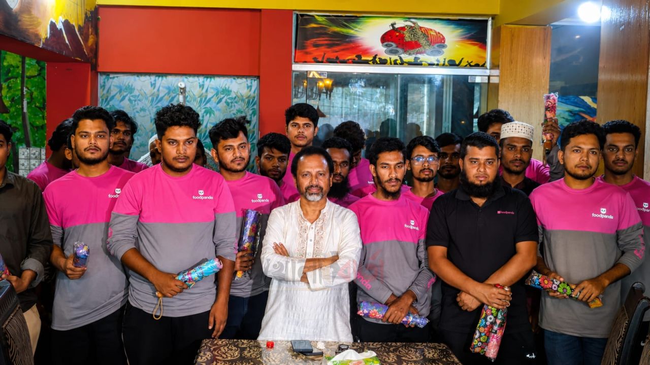 ফুডপান্ডা রাইডারদের নিরাপত্তা নিশ্চিতের দাবি বিএনপি নেতা সাইদুর রহমান বাচ্চুর