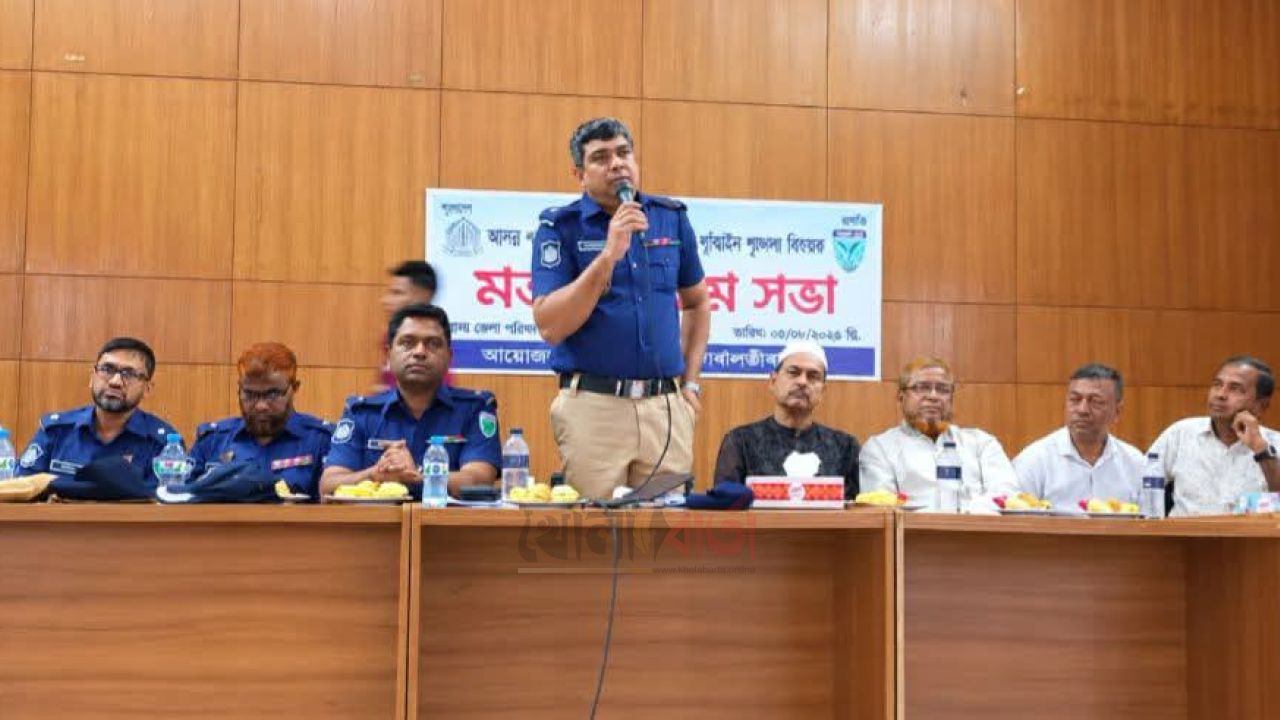 বড়লেখায় দুর্গাপূজা উপলক্ষে আইনশৃঙ্খলা বিষয়ক মতবিনিময় সভা
